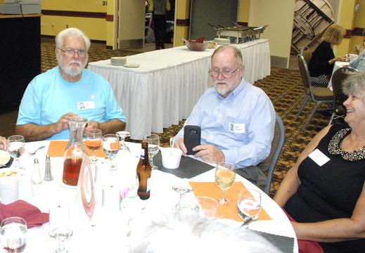 DSC_0011 2017-09-15 Friday evening banquet AHS Ames High School class of 1957 60th 60-year reunion Duane Black  Tom Carlson  Norine Black