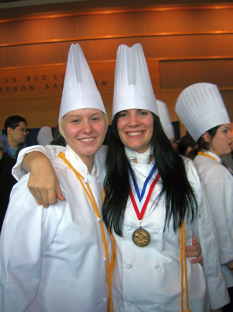 Jennifer O'Brien and Stephanie Wells-Gray both AHS 2003(AHS 1993) graduate from Culinary Institute October 20, 2007